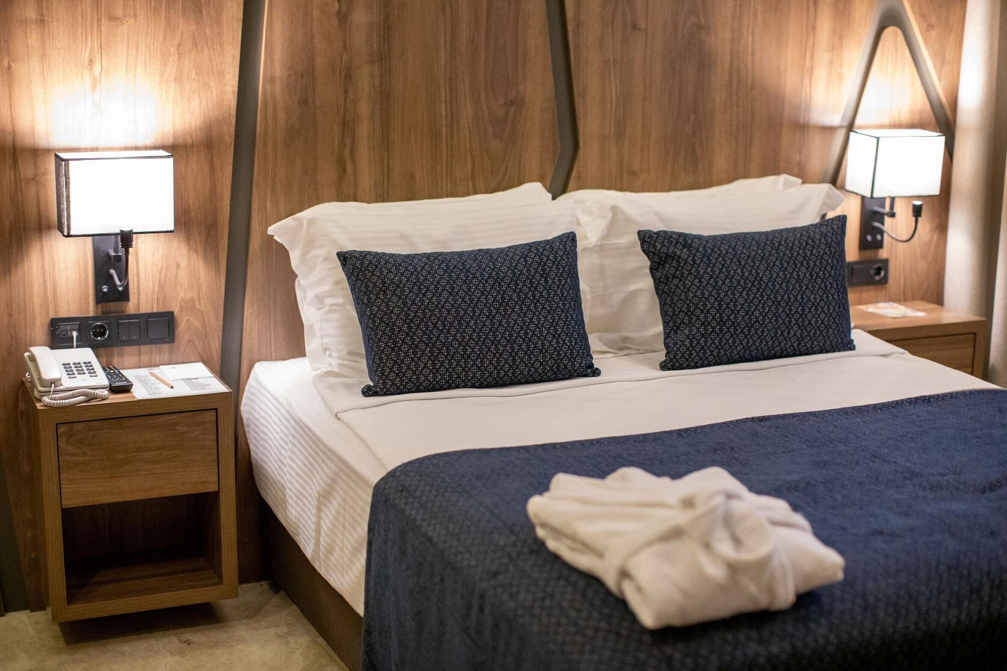 Extenso Hotel Gaziemir Eksteriør bilde